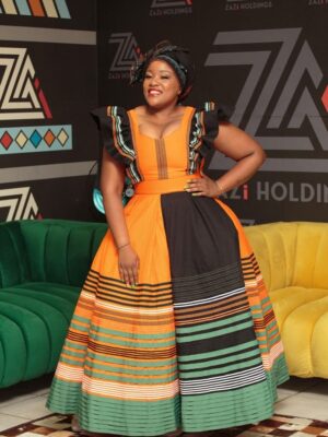 Umbhaco Olumstadi Heritage Dress