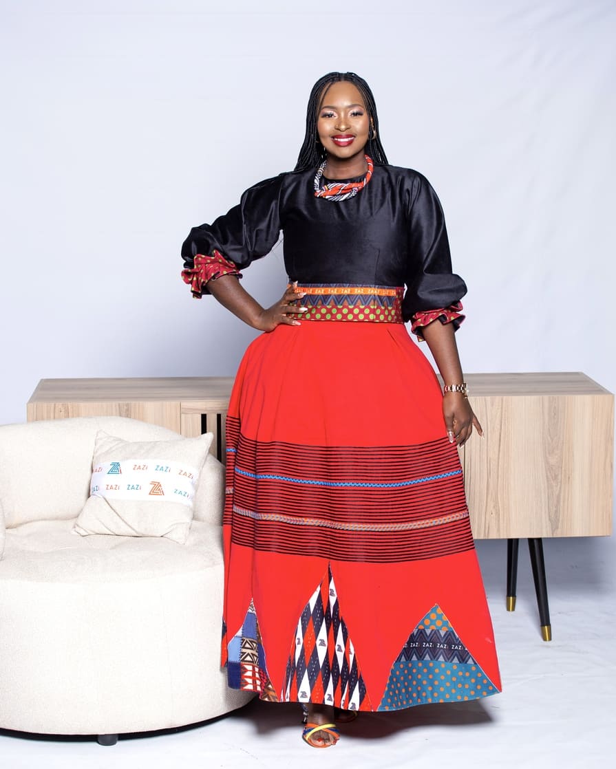 Zazi Blouse and Skirt Ensemble - Image 2